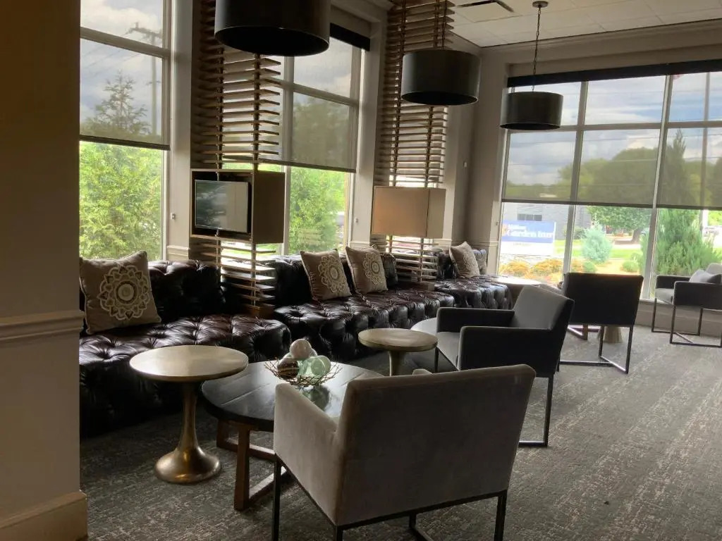 Crowne Plaza Nashville Airport by IHG