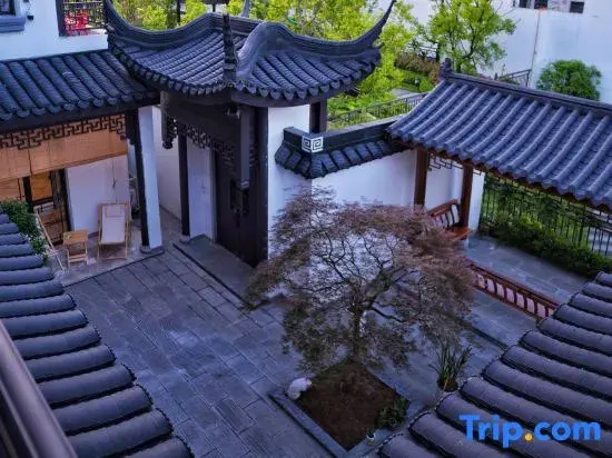 Xiuwen Yiyouju Homestay