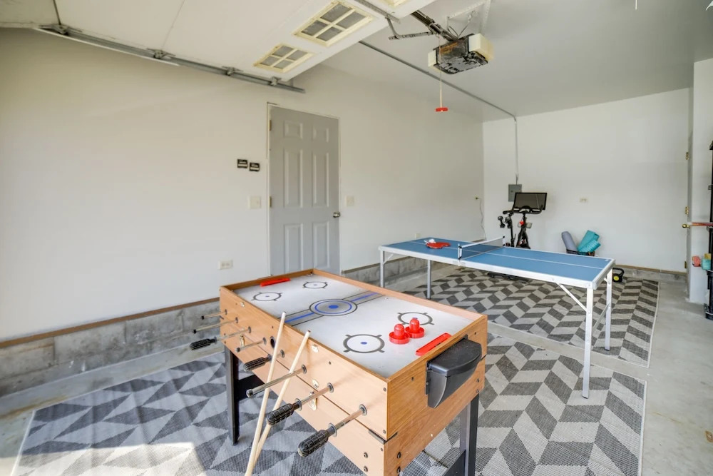 Lovely Kalamazoo River Home w/ Dock & Hot Tub