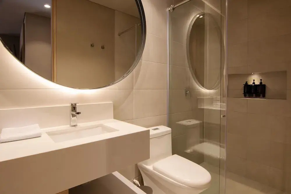 w Charming 2BR w Fantastic Deco in Unicentro