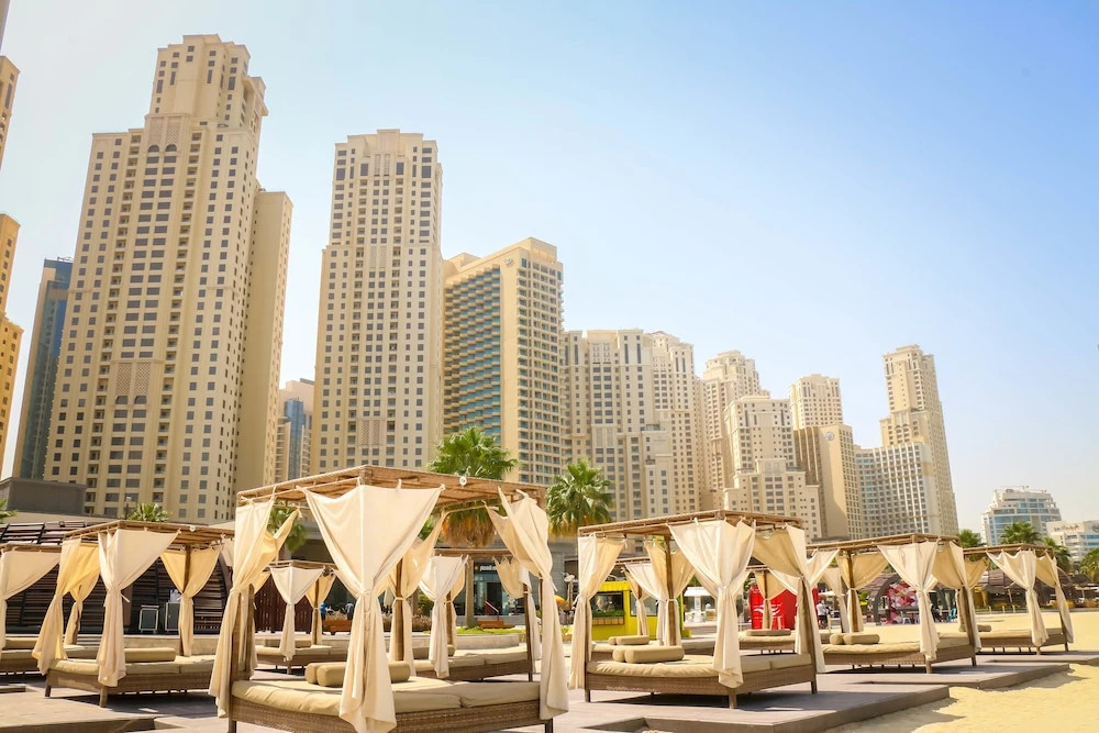 JBR 2 Bedrooms Apartment Rimal 1