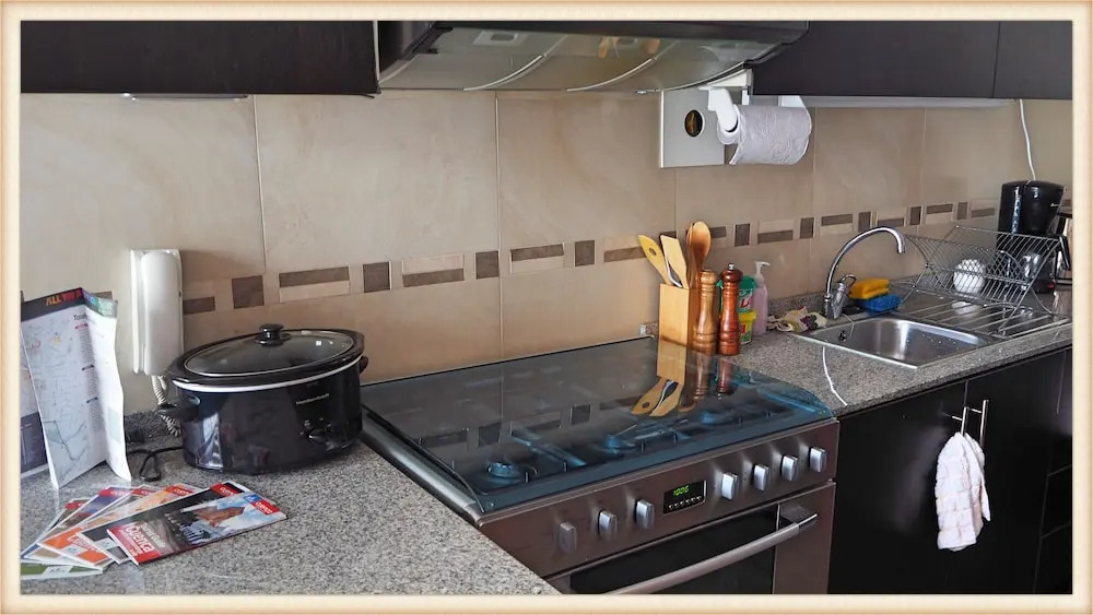 Cozy Colonial Cuenca Condo