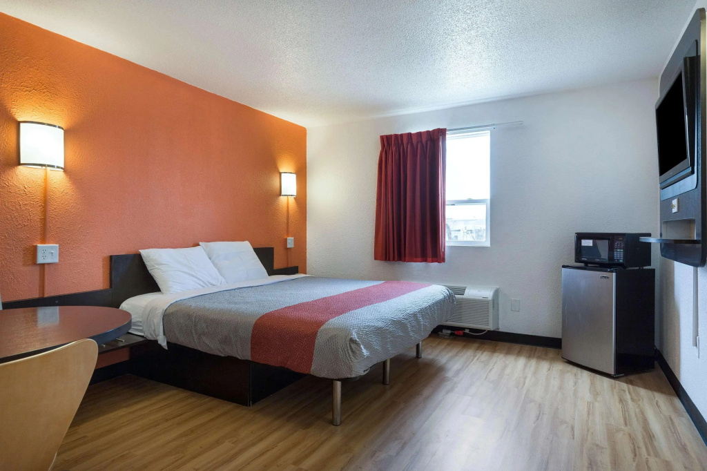 Americas Best Value Inn Lincoln, Illinois