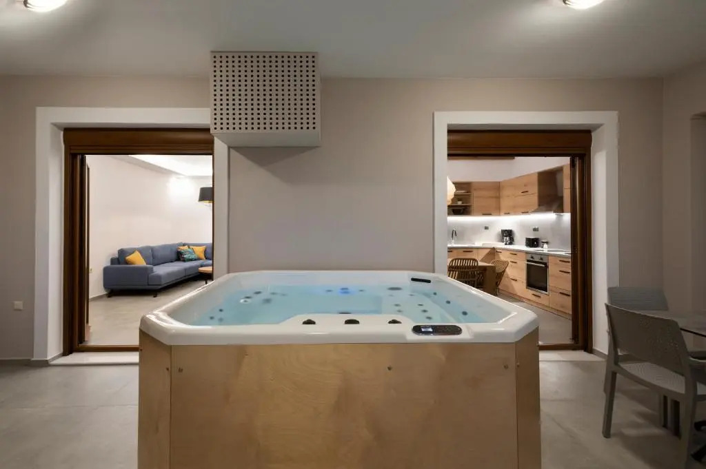 Zen Luxury Home, Family Sea Escape!