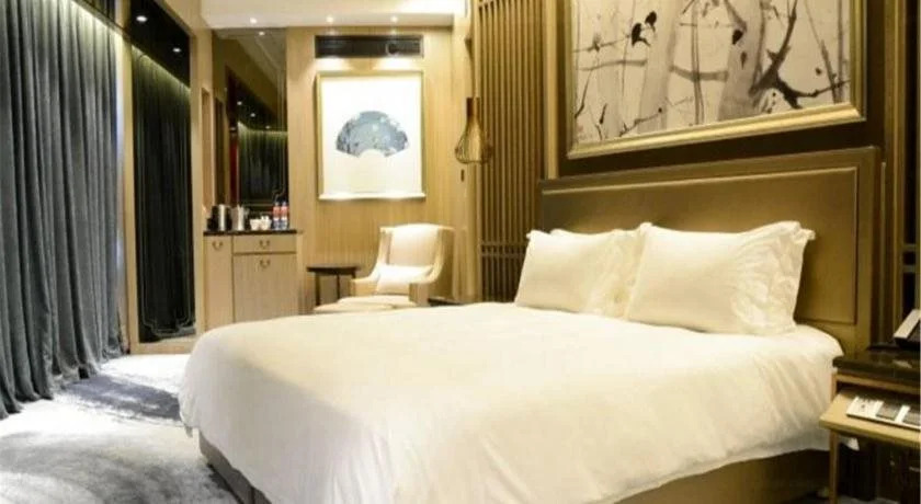Enjoy Hotel
