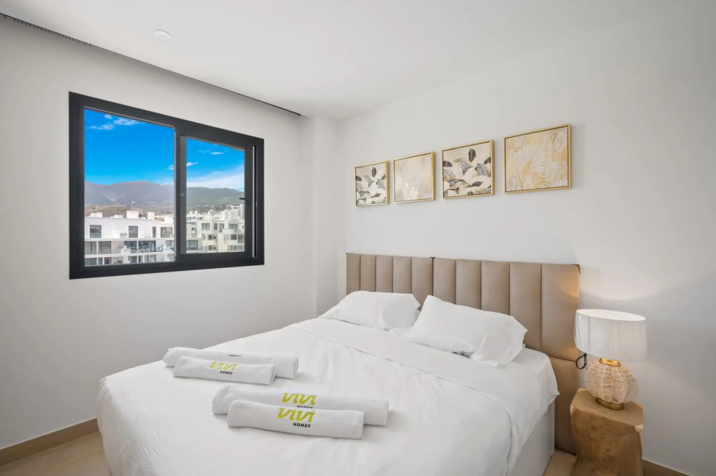 Yara In Fuengirola With 3 Bedrooms And 2 Bathrooms