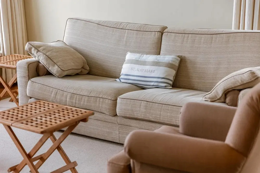Huswell - Stunning Views Prime Location