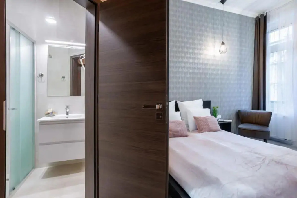 Extra central - NEW - Charming Studio