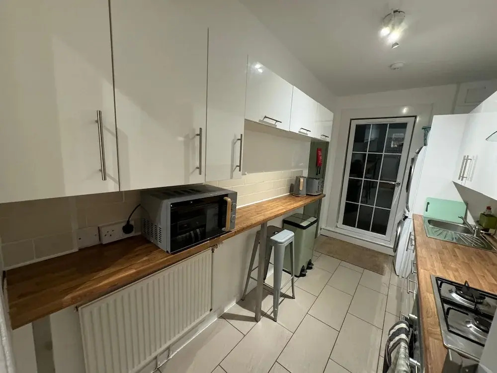 Stirling Haven: Charming 3B Apt In City Centre