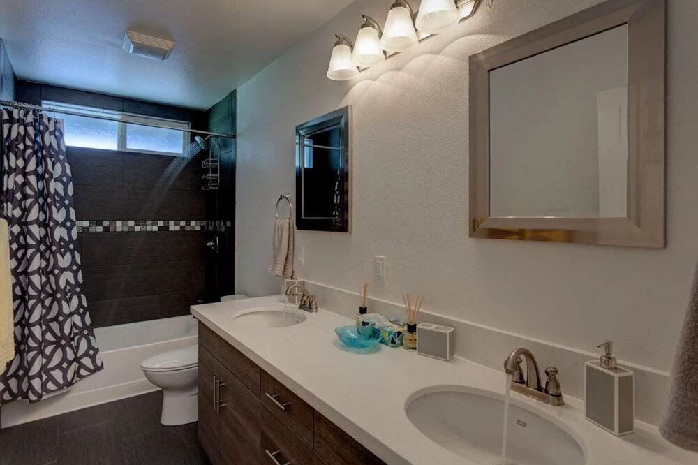 Hale O'hia Lehua 3 Bedroom Home by RedAwning