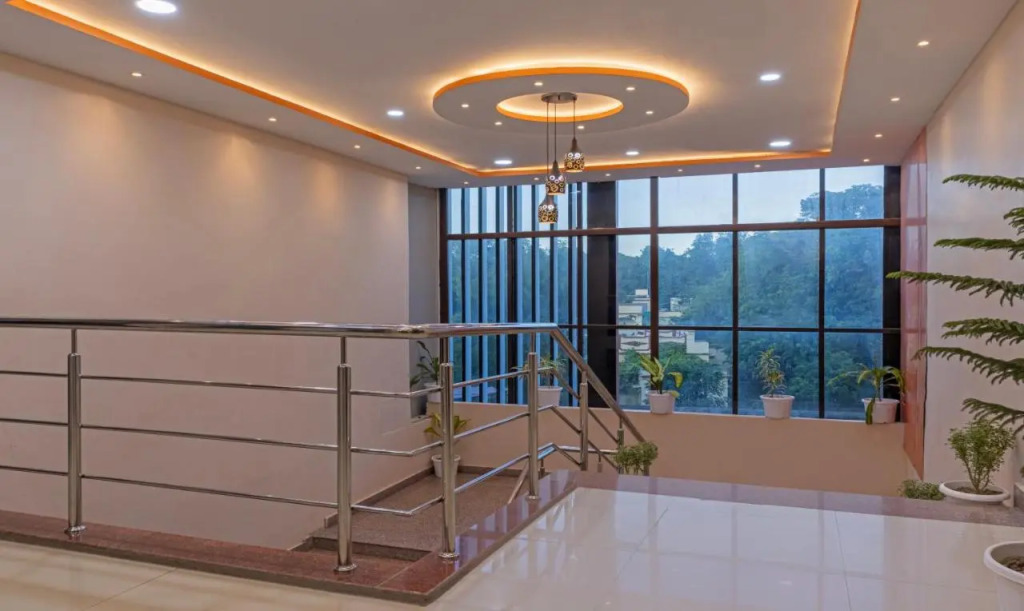 Itsy Hotels Kashi Grand, BHU