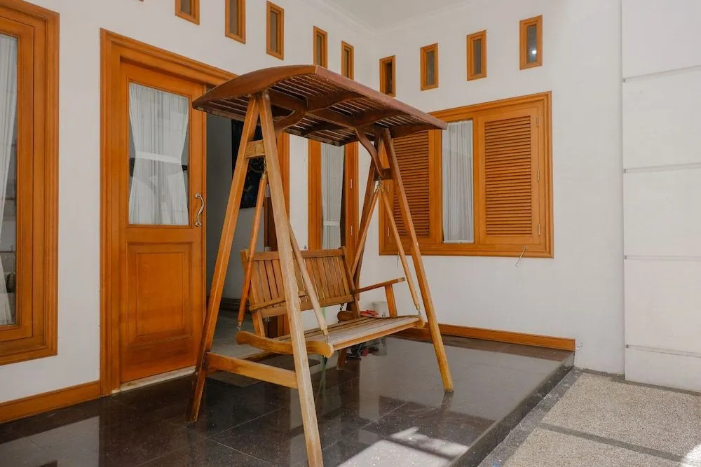 2295 Daffi Family Residence