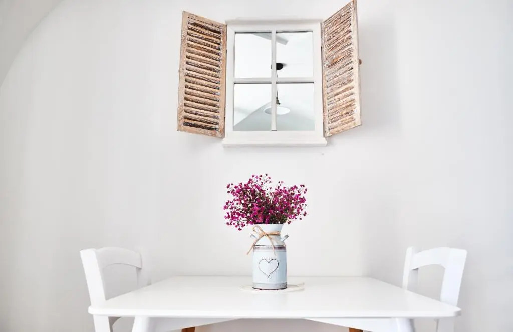 Equorum Prospectus 2 - OSTUNI CENTRO - Guest House