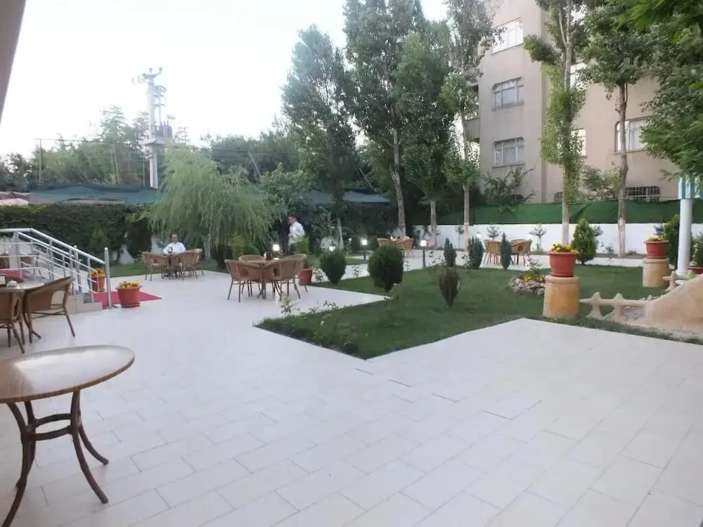 Hotel Izgi Turhan