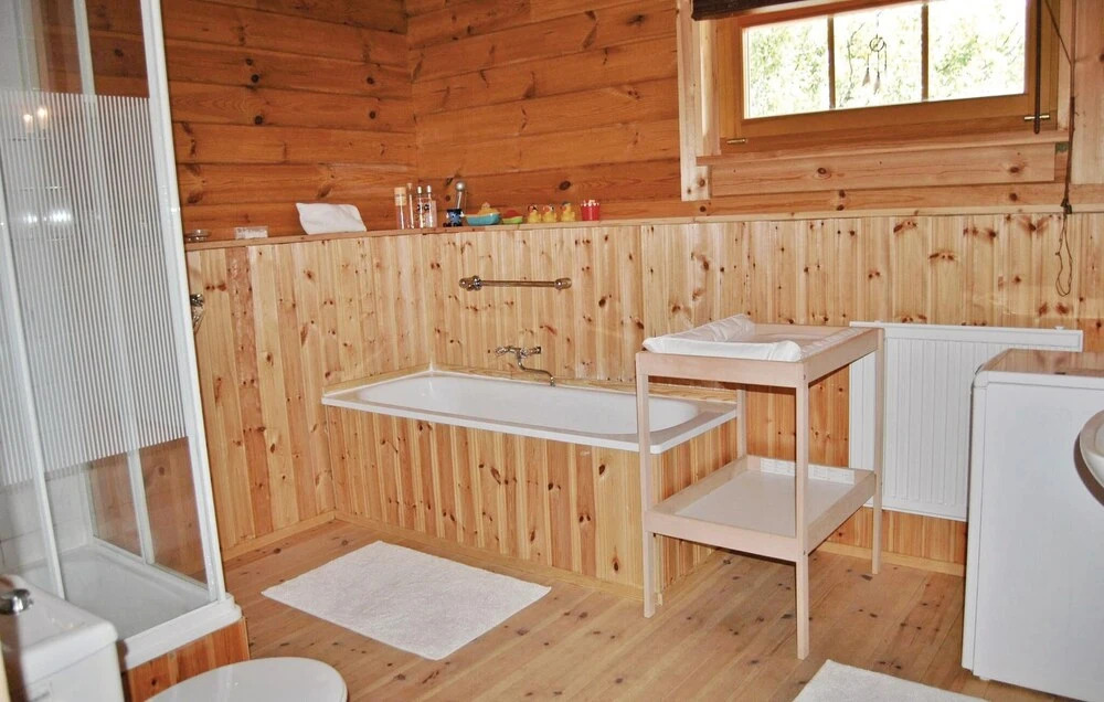 Beautiful Home In Munkedal With Wifi