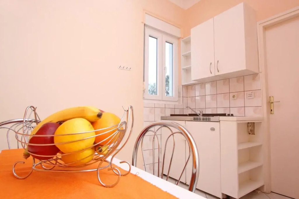 Apartments and Rooms Vesna Novalja
