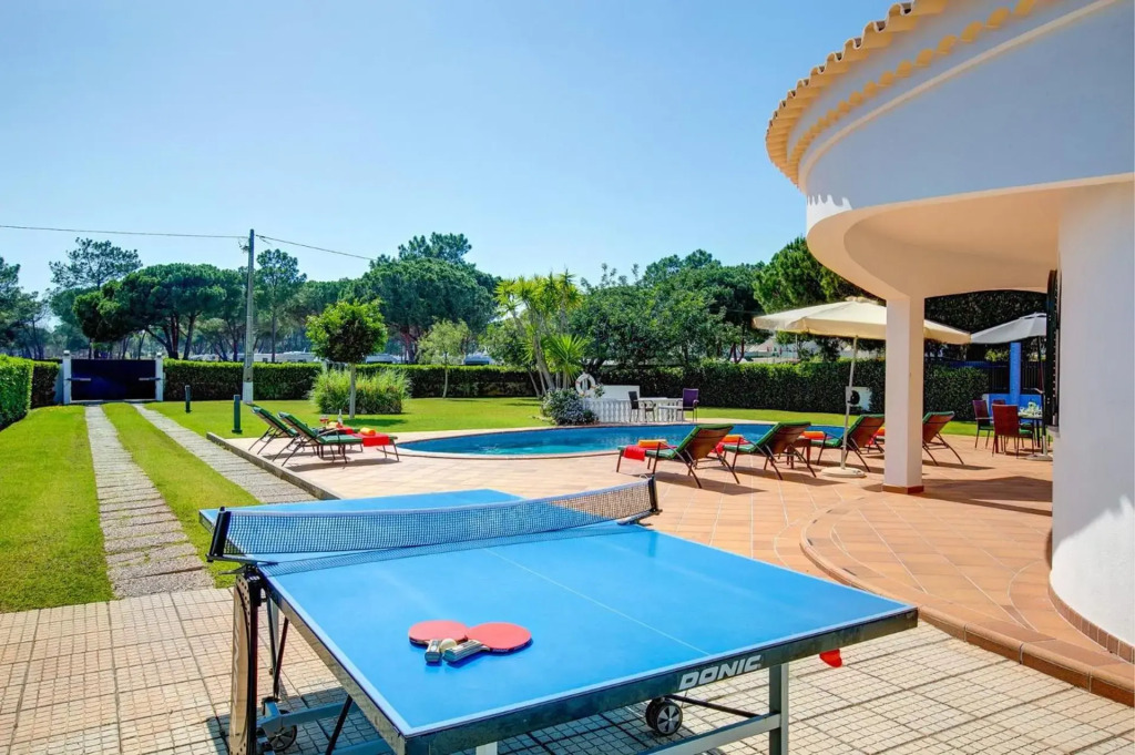 Villa Sandra by Villa Plus