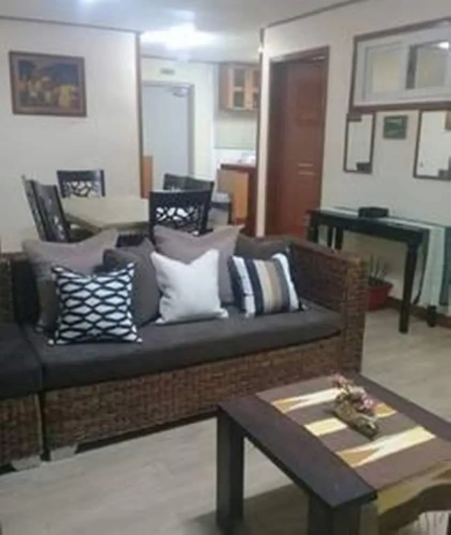 Burnham Hill 2BR Condo
