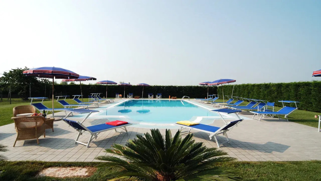 Agriturismo Tenuta Regina - Glamping luxury lodges and apartments