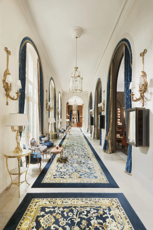 Отель Ritz Paris