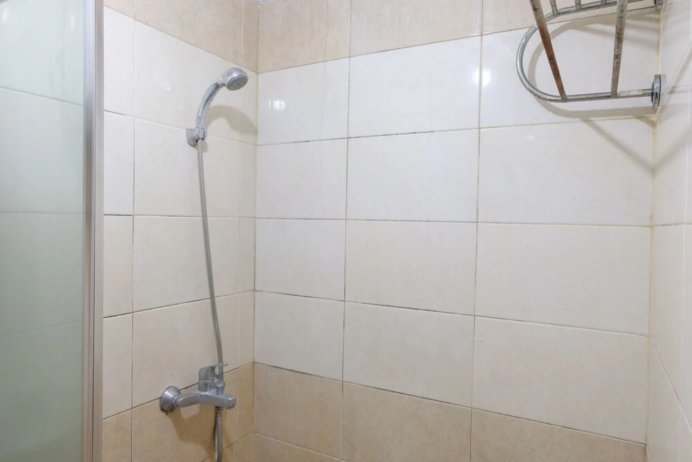 Homey Studio Apartment At Grand Setiabudi
