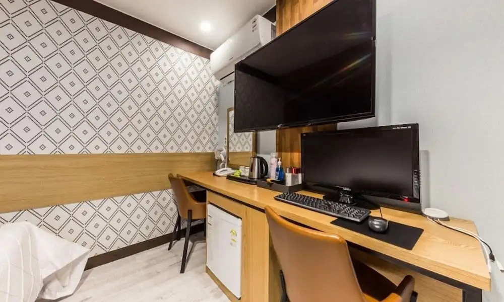 Shincheon Ramon Hotel