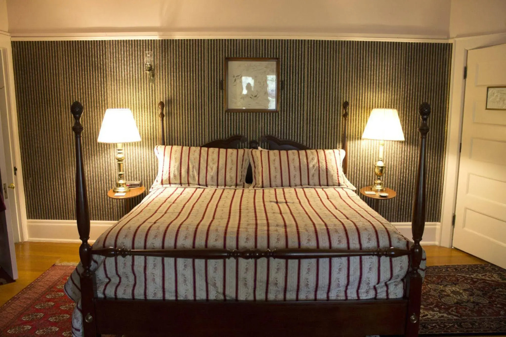 Saravilla Bed & Breakfast