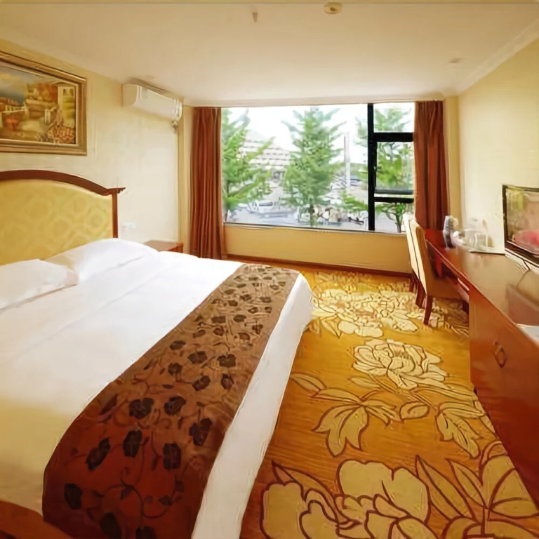 Chongqing Xianyi Holiday Hotel