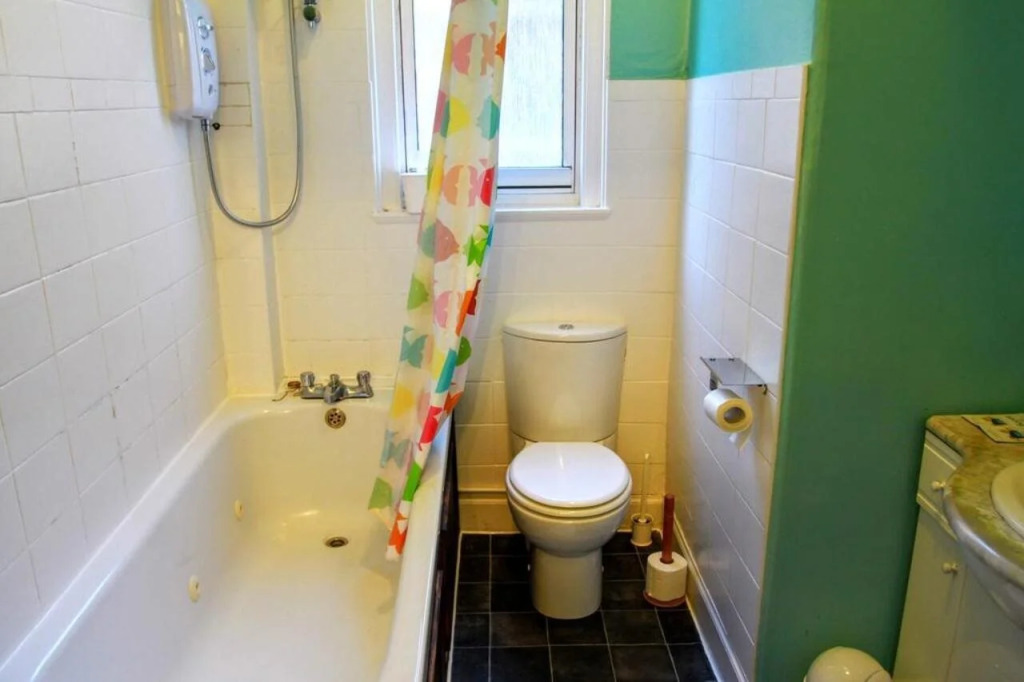 Airdenair Guest House
