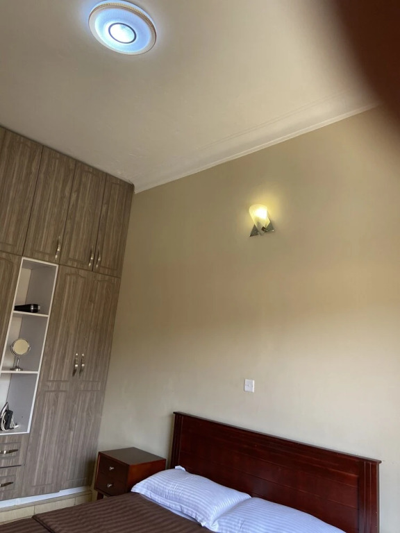 Modern Apartment in Kampala With Unlimited Wifi