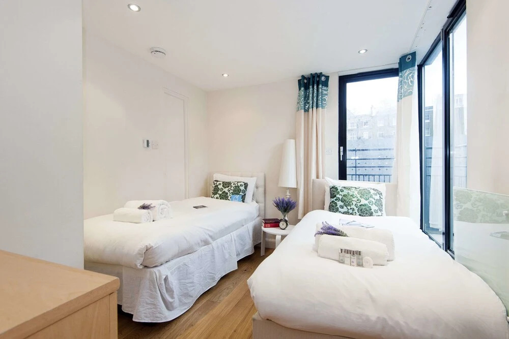 Cosy Point West Cromwell Road Apartment - SRG