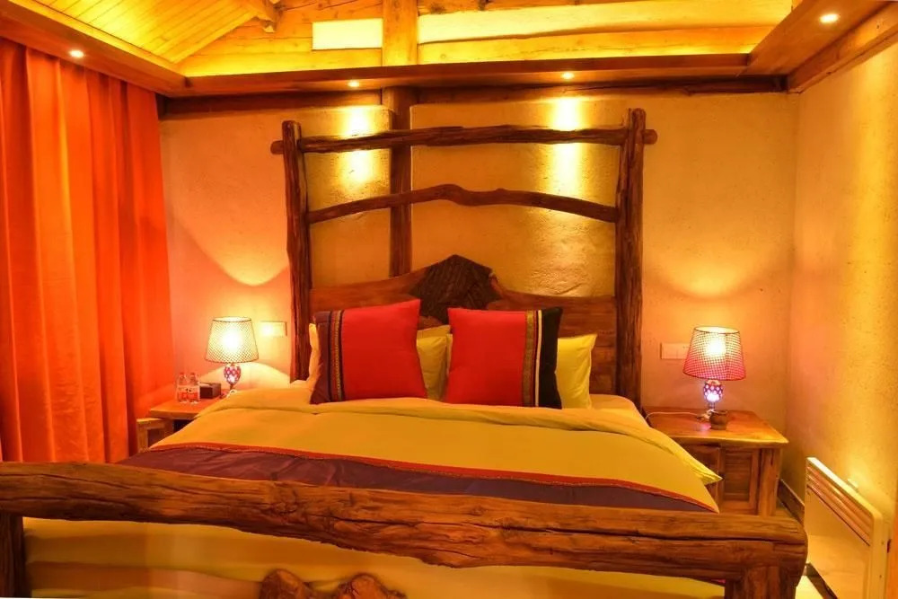 Sanse Yunhe Inn Lijiang Ancient Town