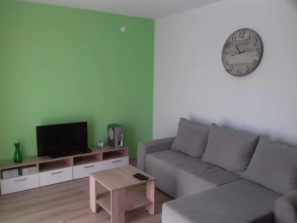 Apartments in Senj 39740