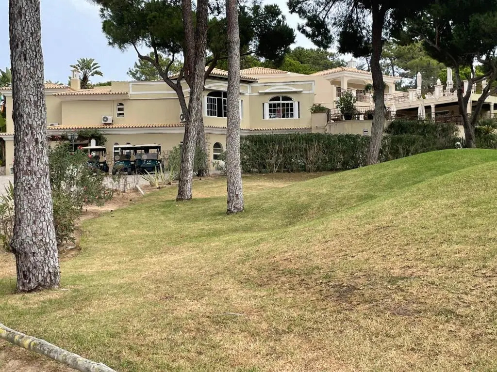 Quinta do Lago 2-bed Apartment - Golf, Pool & Ac