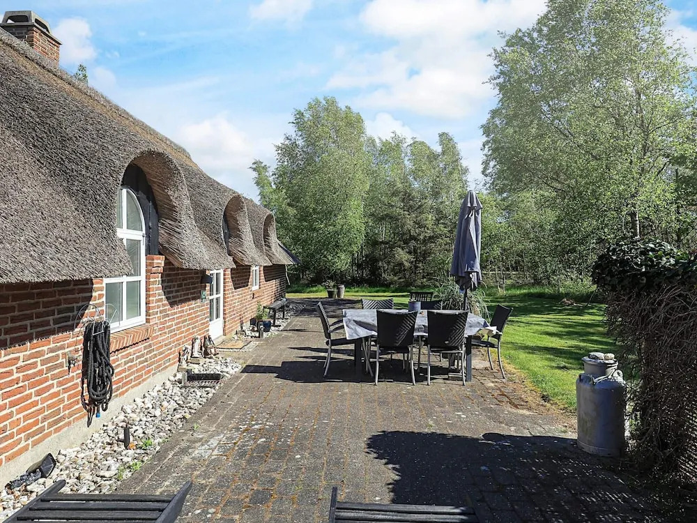 Unique Pet Friendly Holiday Home in Jerup near Sea