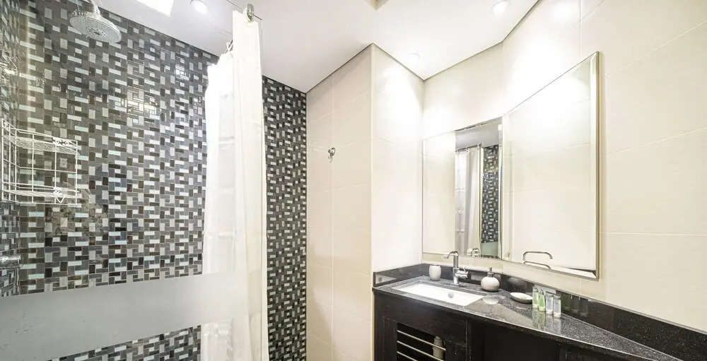 KOHH – 1BR in Cayan Tower