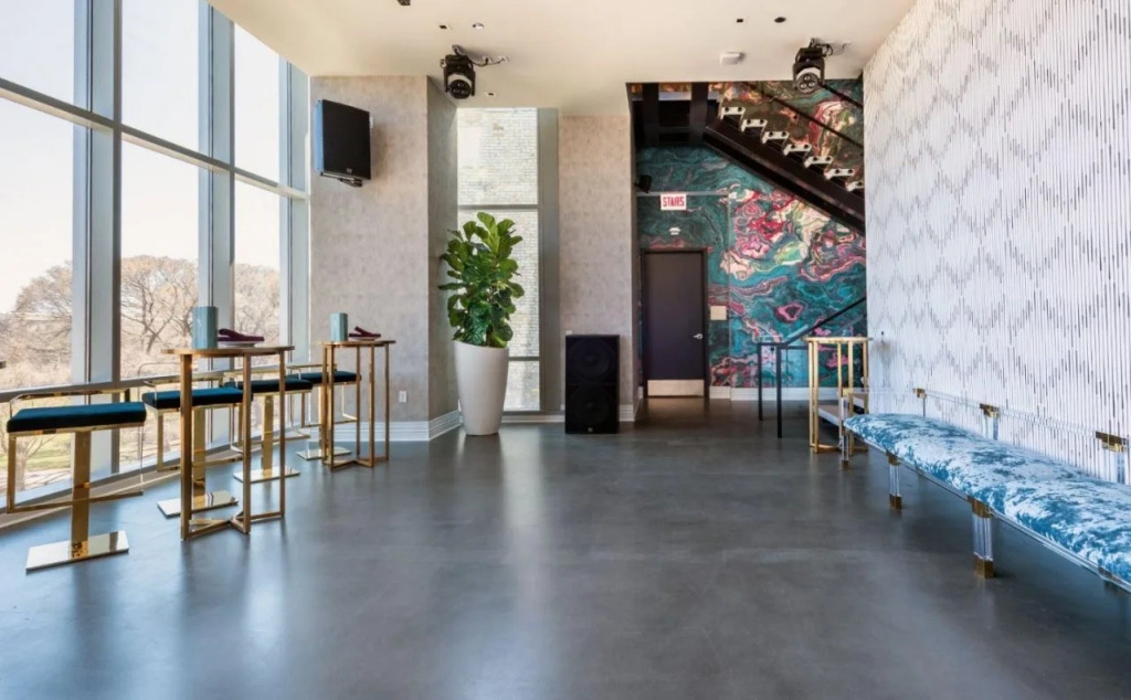 Le Meridien Essex Chicago