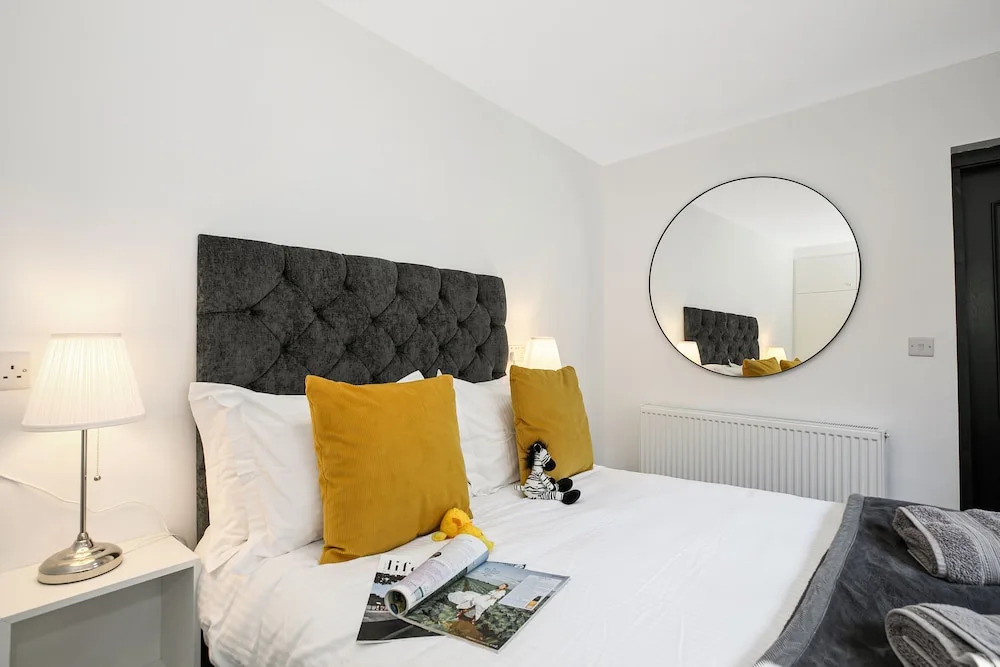 TYME Suites on Kingsway