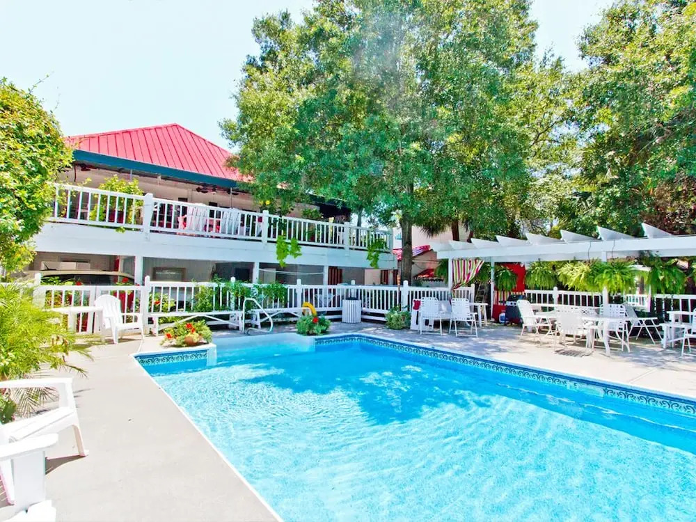 Tybreeza B by Tybee Vacation Rentals
