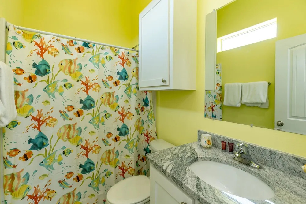 Feelin Tip-Sea 4Br Home