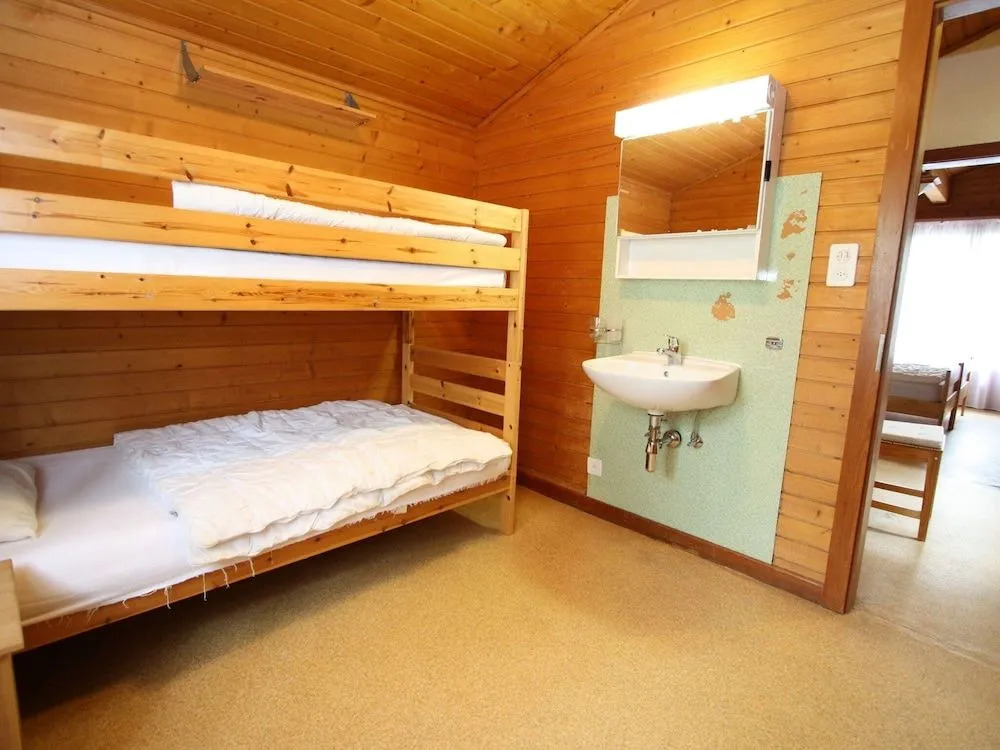 Spacious Chalet near Forest