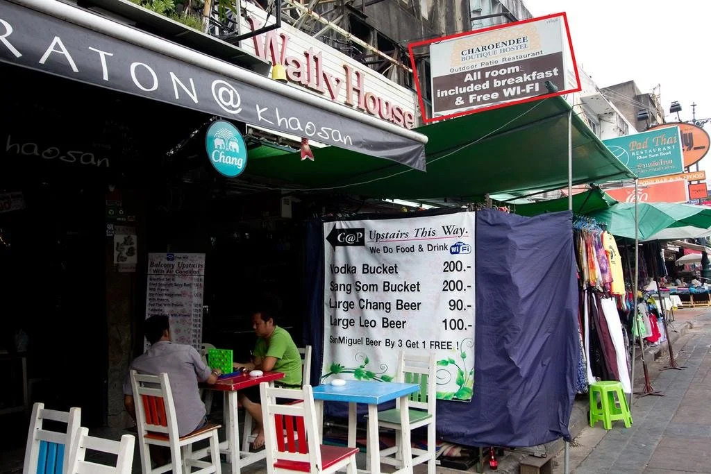 Charoendee Boutique Hostel