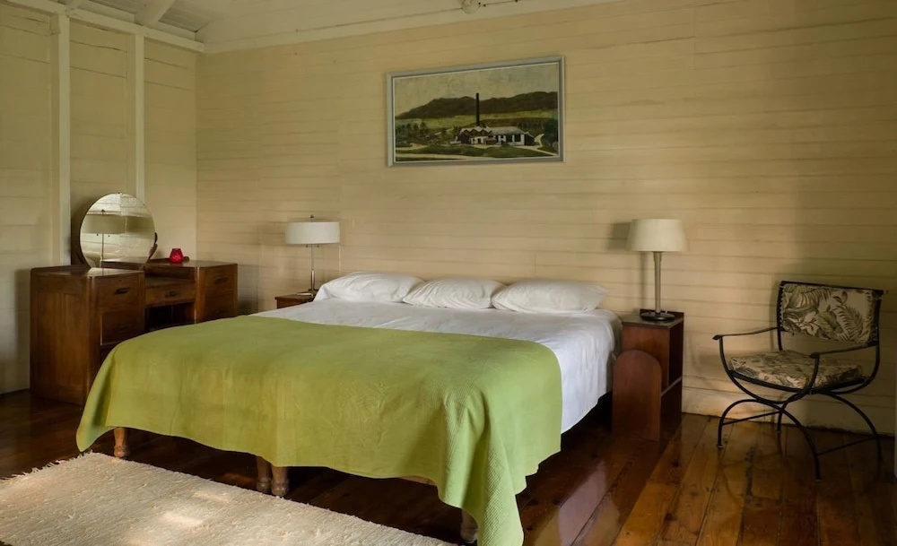 Retreat Plantation House
