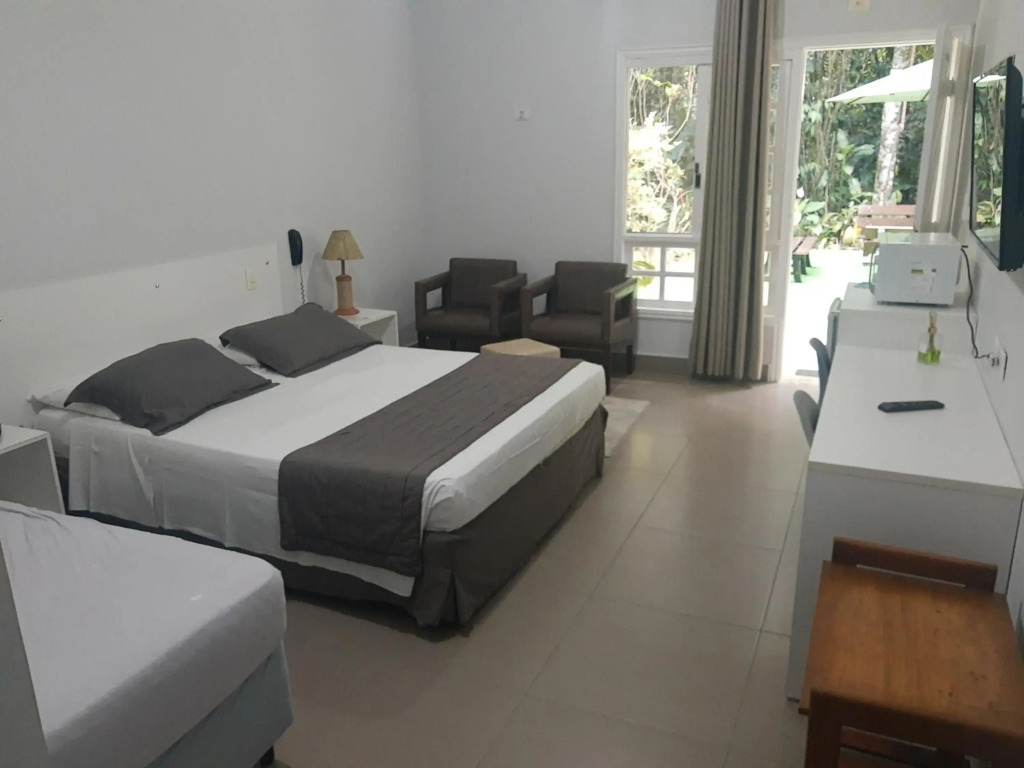 Riviera Flat