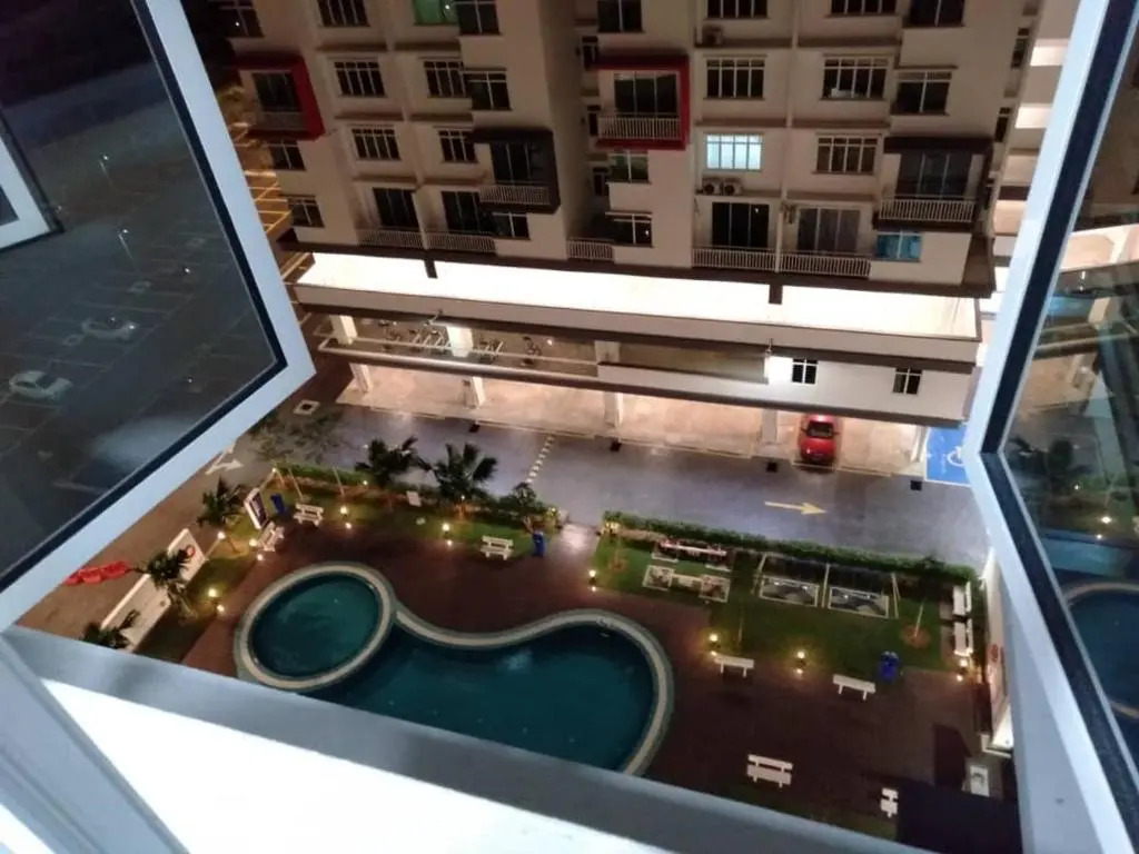Living 9 @ Ehsan Residence