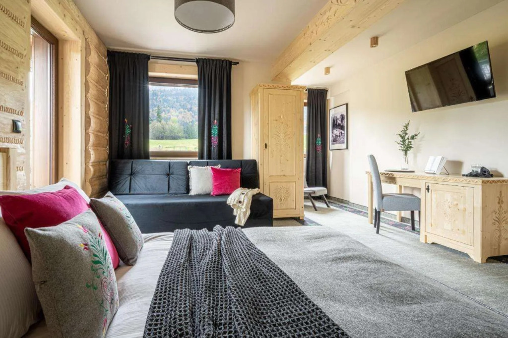 Highlander Heart Residence