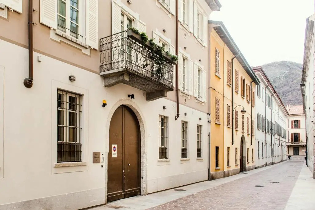 Giovio Loft Como - By House Of Travelers -