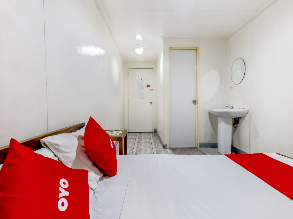 ZEN Rooms Basic Metrodeluxe Pasay