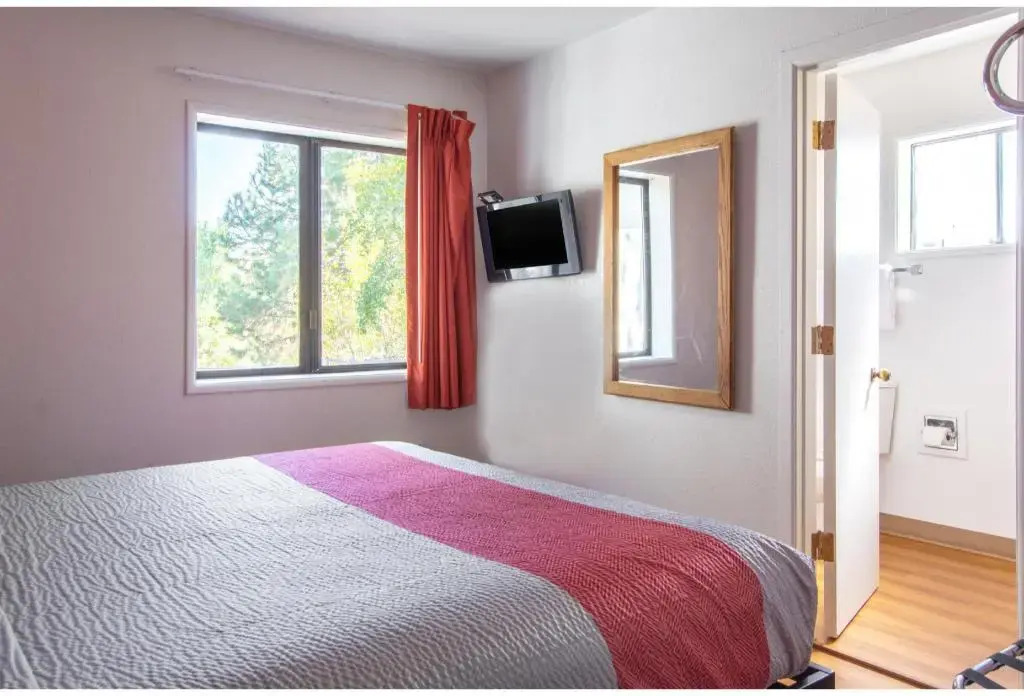Motel 6 Troy