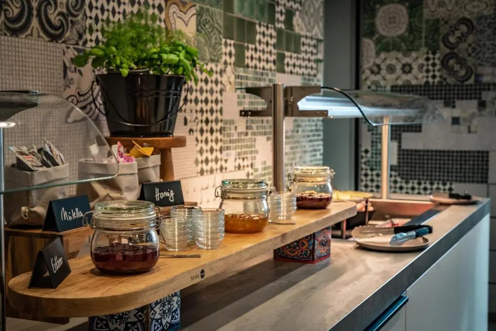 LOGINN Hotel Stuttgart Zuffenhausen